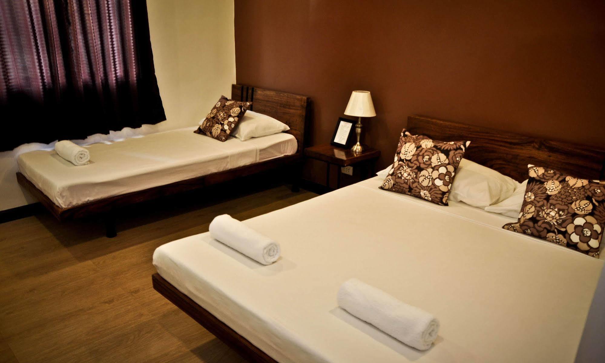 Cleon Villas Pension Puerto Princesa Luaran gambar