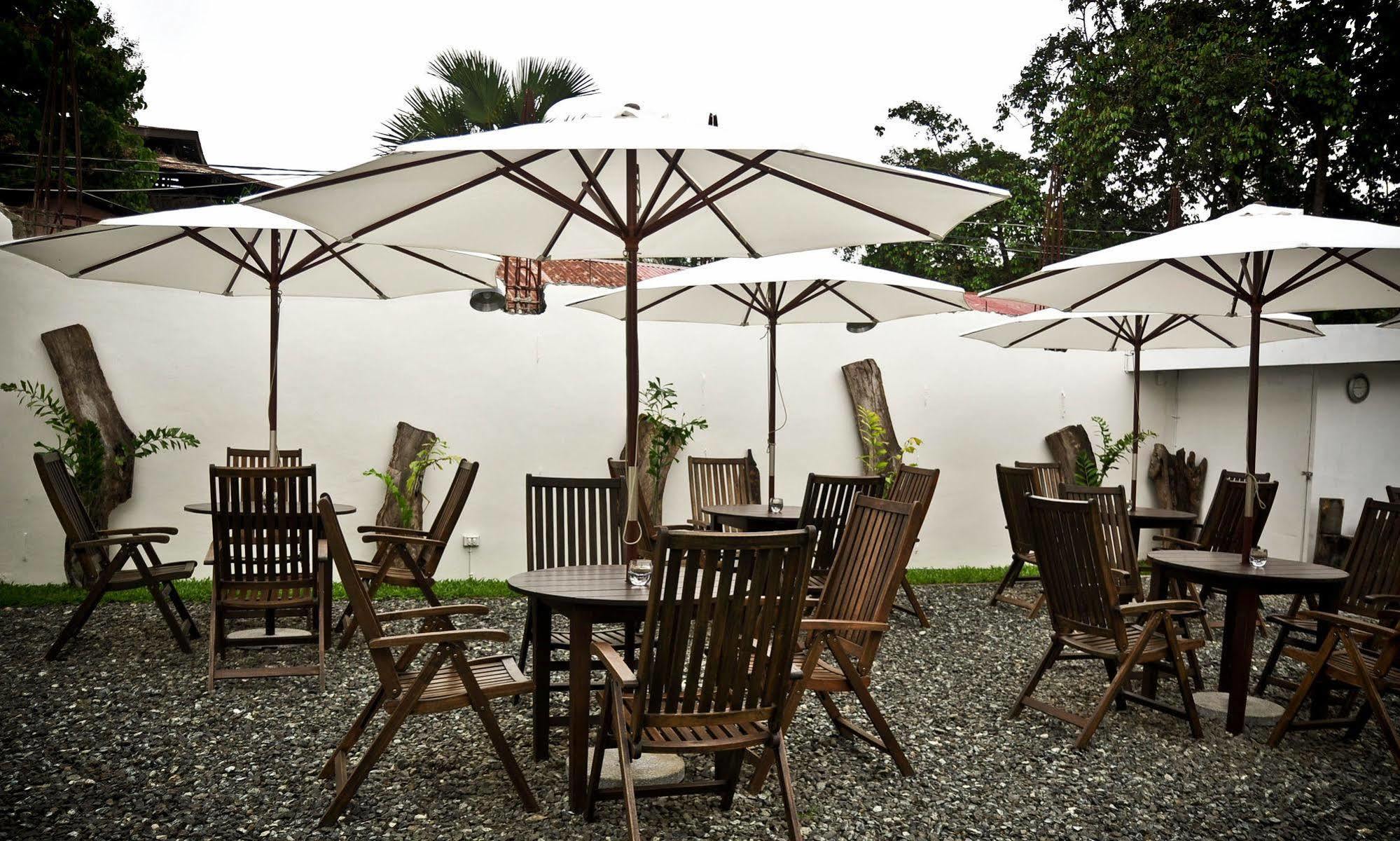 Cleon Villas Pension Puerto Princesa Luaran gambar