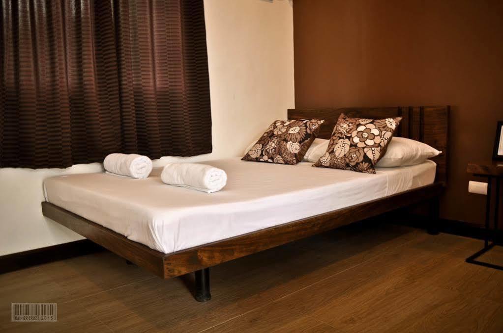 Cleon Villas Pension Puerto Princesa Luaran gambar
